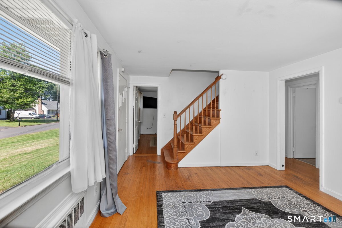 1 Leonard Road Enfield, CT 06082 - Photo 16 of 40