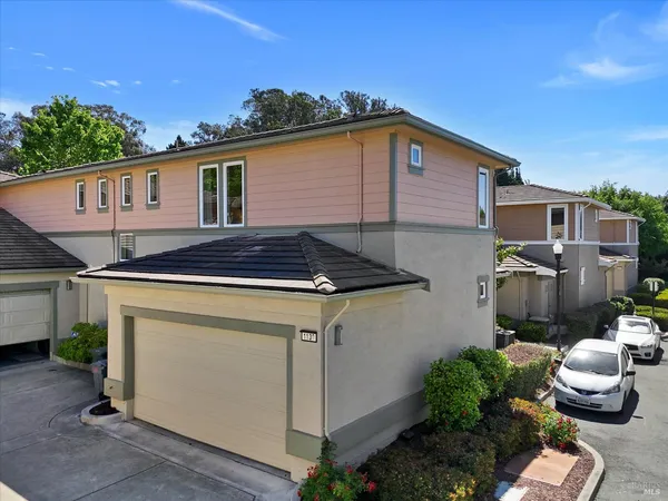 $650,000 | 1139 Azuar Drive, Vallejo, CA 94592