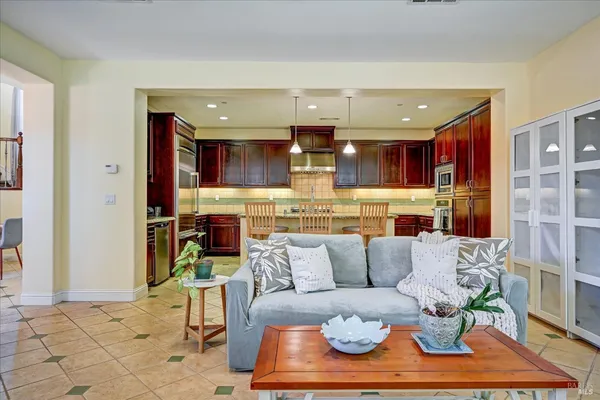 $650,000 | 1139 Azuar Drive, Vallejo, CA 94592