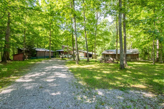 $249,900 | 29 Myers Road, Summertown, TN 38483