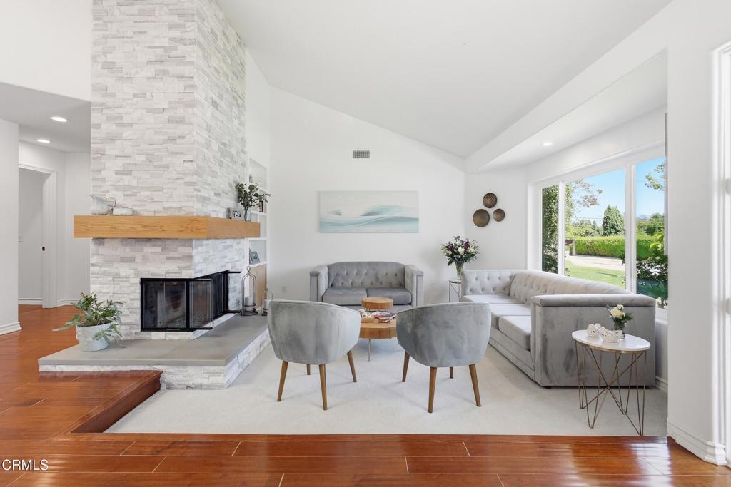 175 West Loop Drive Camarillo, CA 93010 - Photo 5 of 57