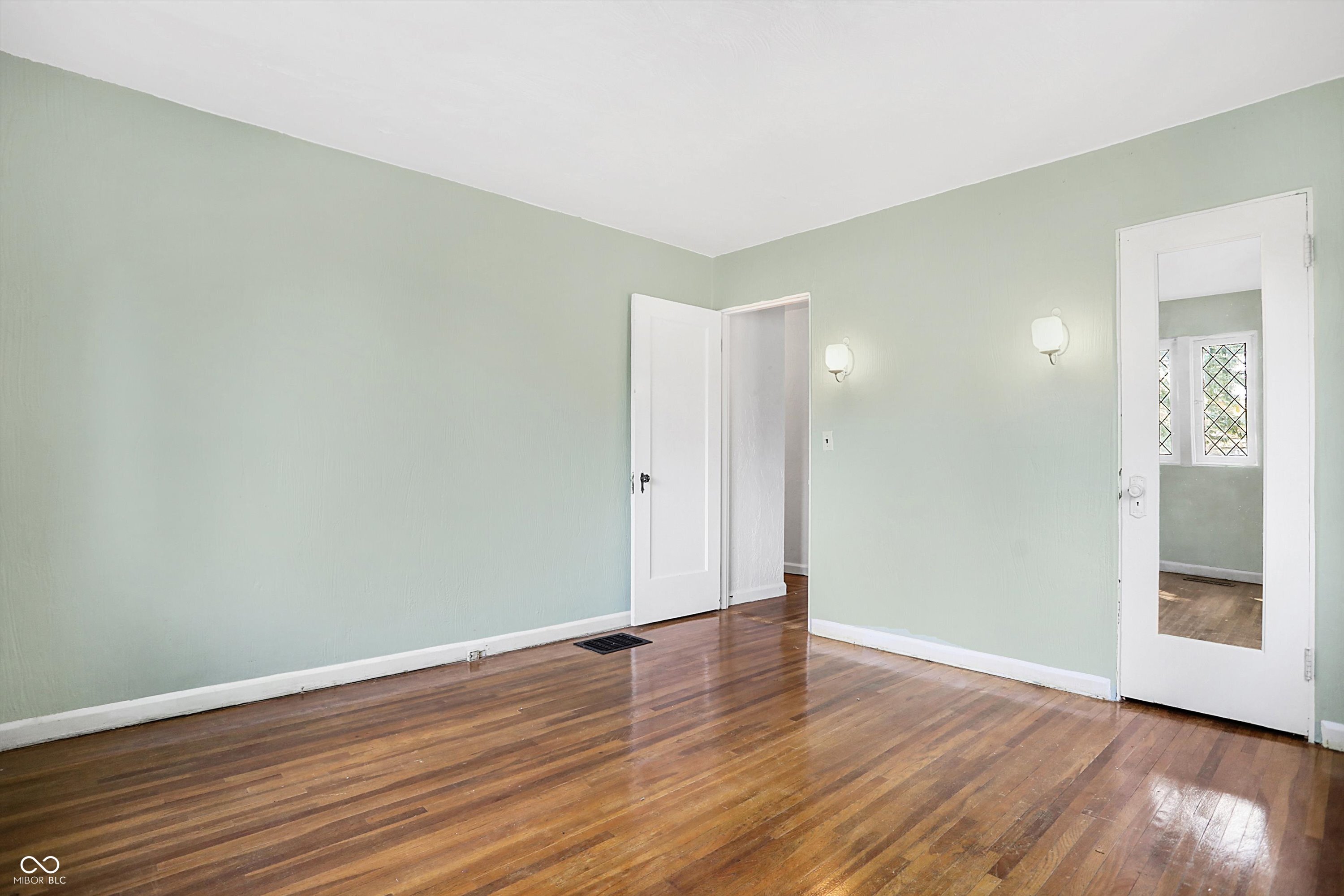 1640 South Hunter Road Indianapolis, IN 46239 - Photo 34 of 72 Gallery Image 34