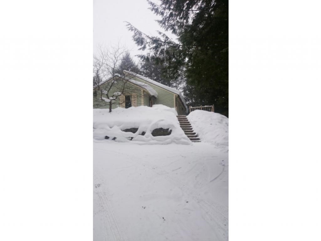 301 Winterbird Road Stowe, VT 05672 - Photo 4 of 15 Gallery Image 4