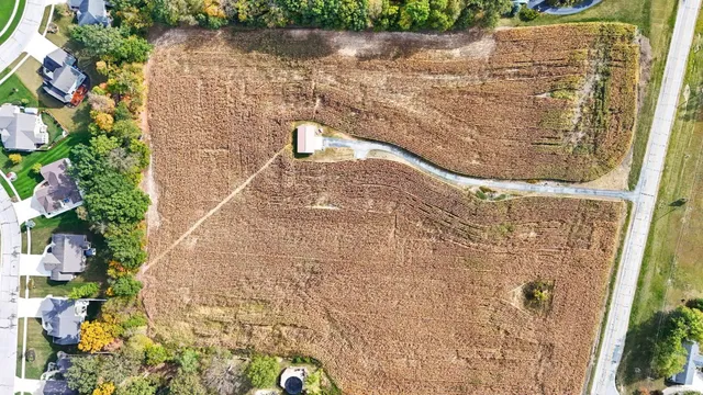 $324,900 | 1120 West Business 30, Columbia City, IN 46725