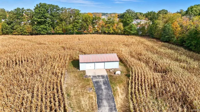 $324,900 | 1120 West Business 30, Columbia City, IN 46725