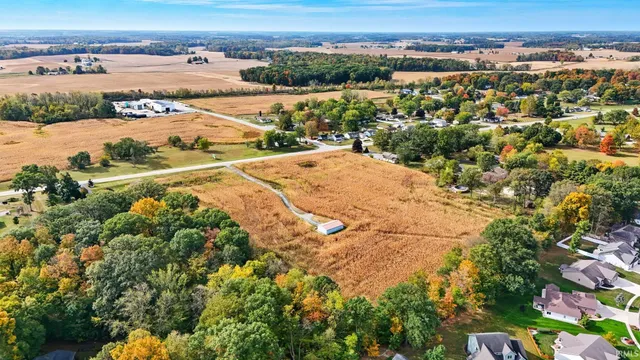 $324,900 | 1120 West Business 30, Columbia City, IN 46725