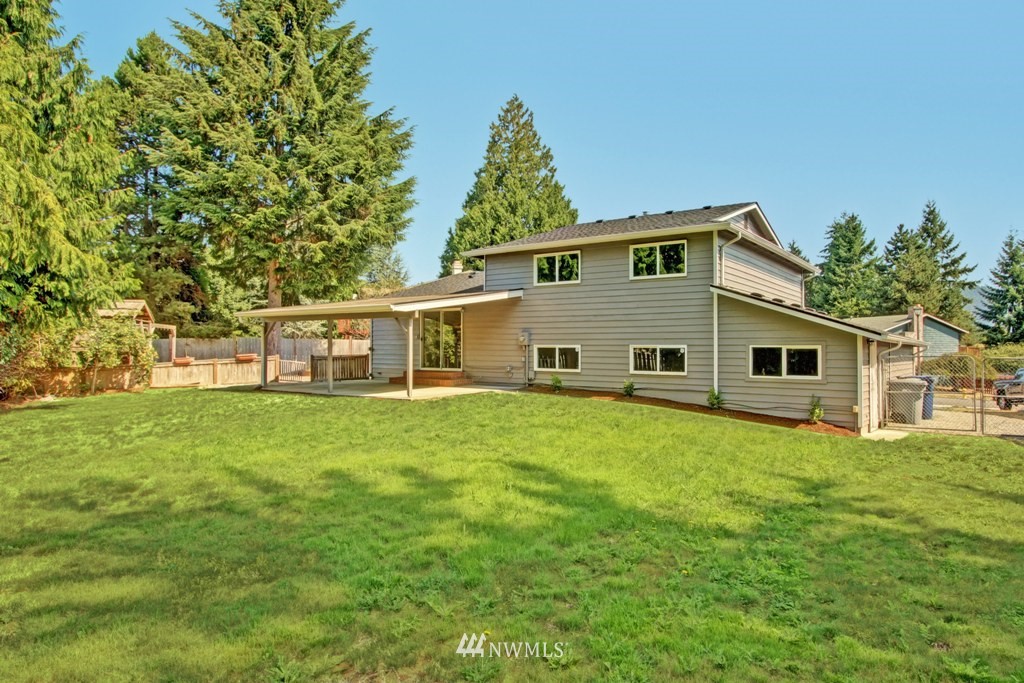 2001 Vashon Avenue Northeast Renton, WA 98059 - Photo 16 of 16 Gallery Image 16