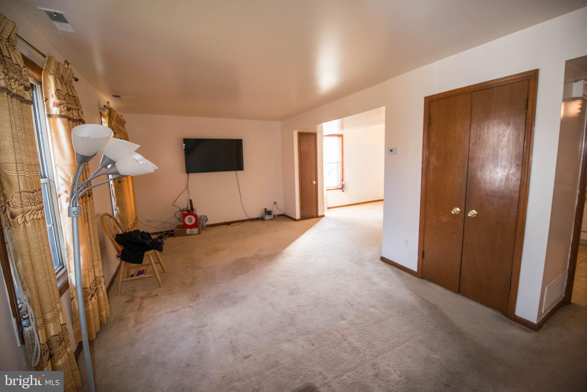 704 Schwab Road Hatfield, PA 19440 - Photo 3 of 19 Living Room