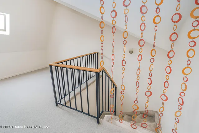 $724,999 | 41 Wolcott Avenue | Annadale