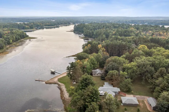 $995,000 | 7277 Northshore Drive, Siren, WI 54872
