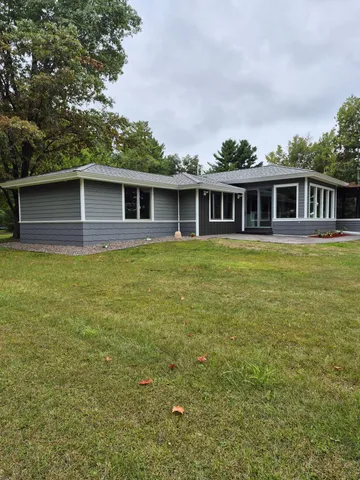 $995,000 | 7277 Northshore Drive, Siren, WI 54872