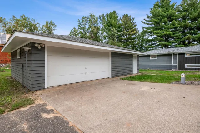 $995,000 | 7277 Northshore Drive, Siren, WI 54872