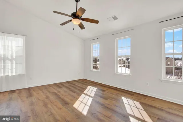 $489,000 | 2040 Waterfall Drive, Hanover, PA 17331