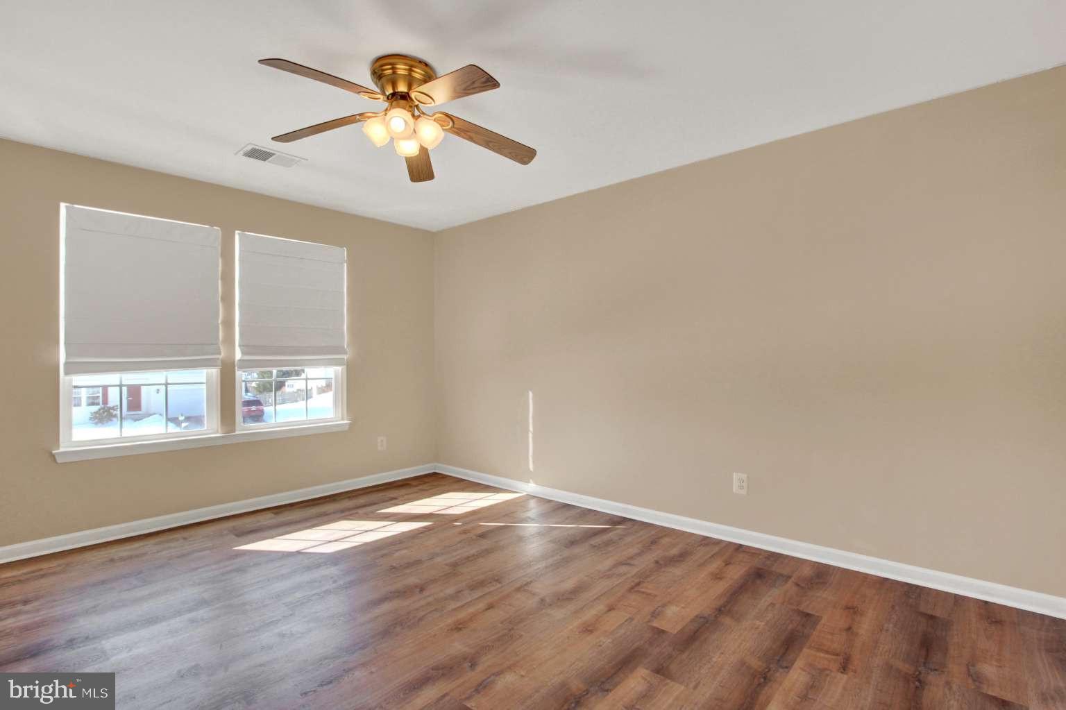 2040 Waterfall Drive Hanover, PA 17331 - Photo 14 of 25