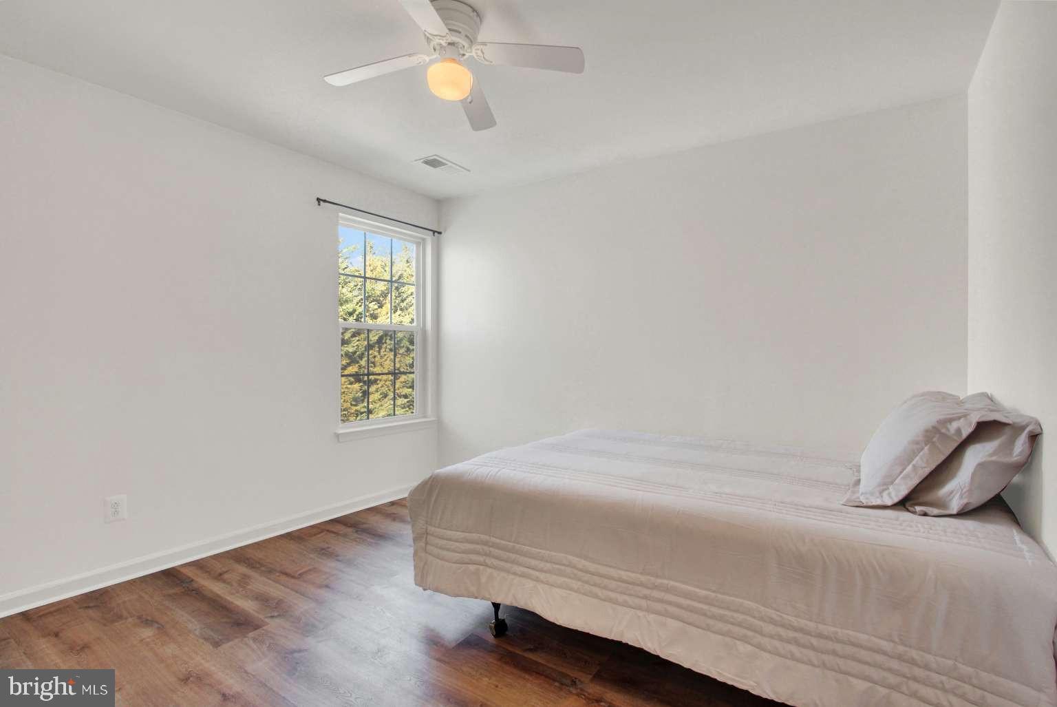 2040 Waterfall Drive Hanover, PA 17331 - Photo 15 of 25