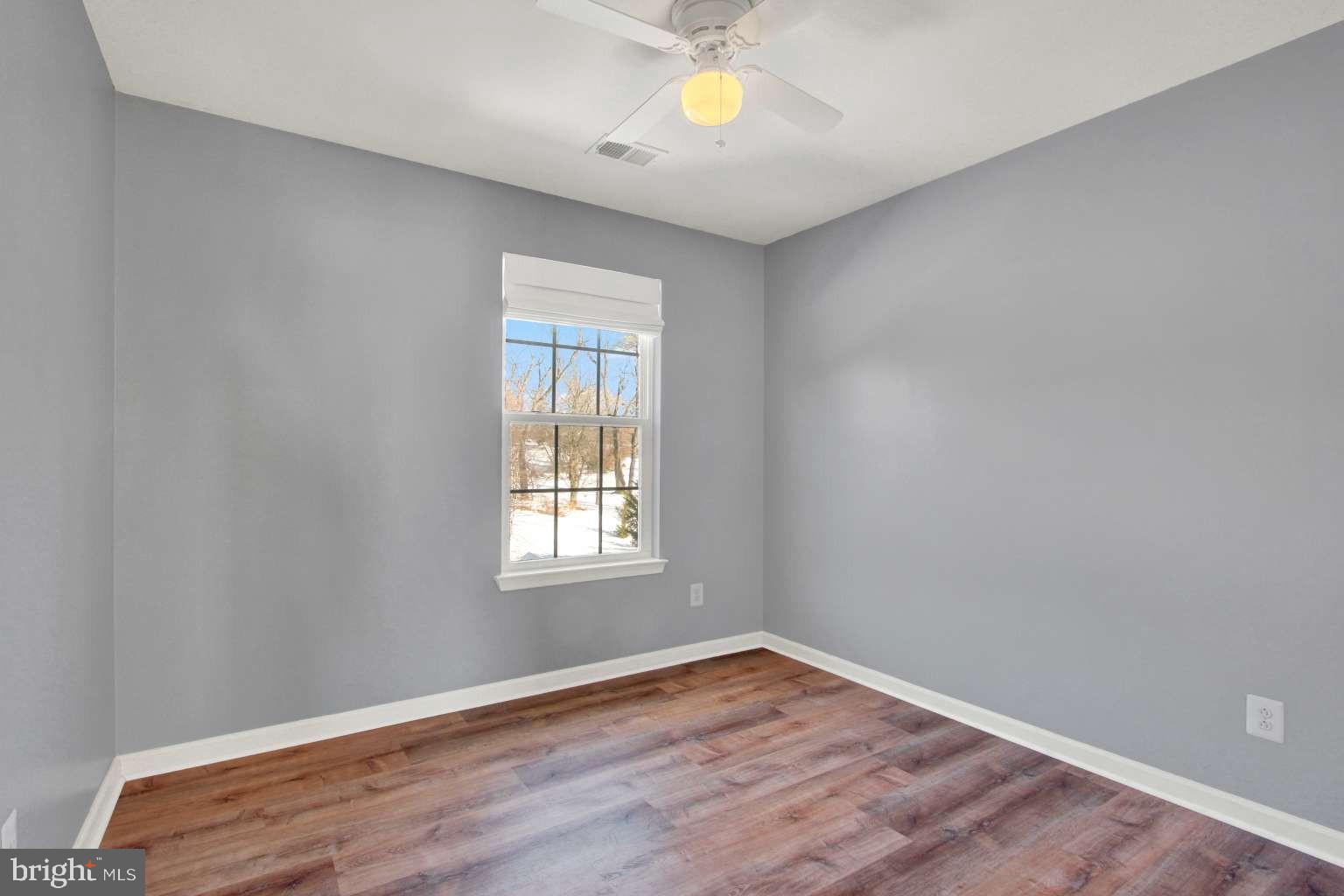 2040 Waterfall Drive Hanover, PA 17331 - Photo 17 of 25