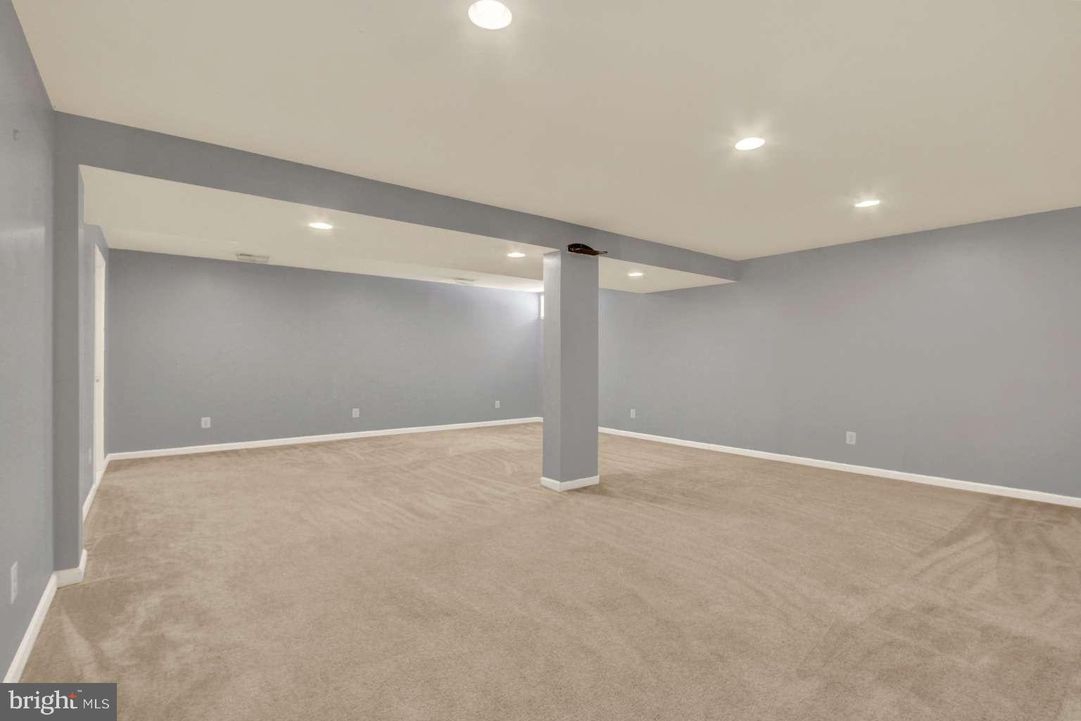 2040 Waterfall Drive Hanover, PA 17331 - Photo 18 of 25