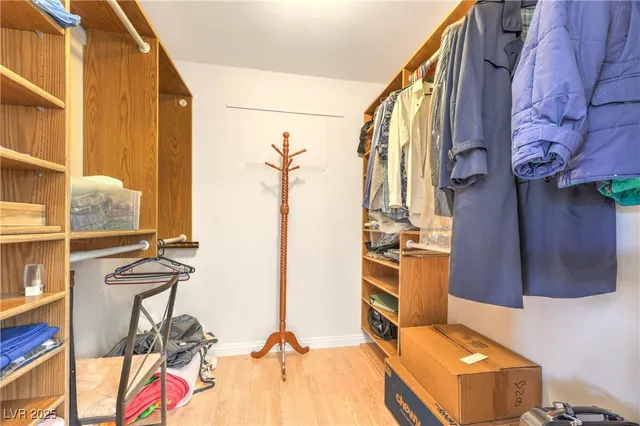 $499,999 | 9021 Feather River Court, Las Vegas, NV 89117