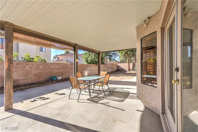 $499,999 | 9021 Feather River Court, Las Vegas, NV 89117