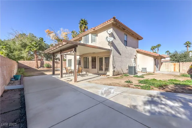 $499,999 | 9021 Feather River Court, Las Vegas, NV 89117