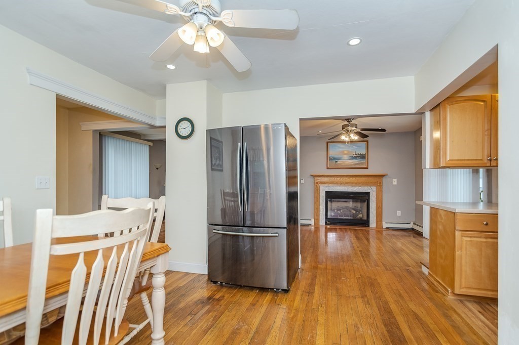 27 West Meadow Road Lowell, MA 01854 - Photo 11 of 32