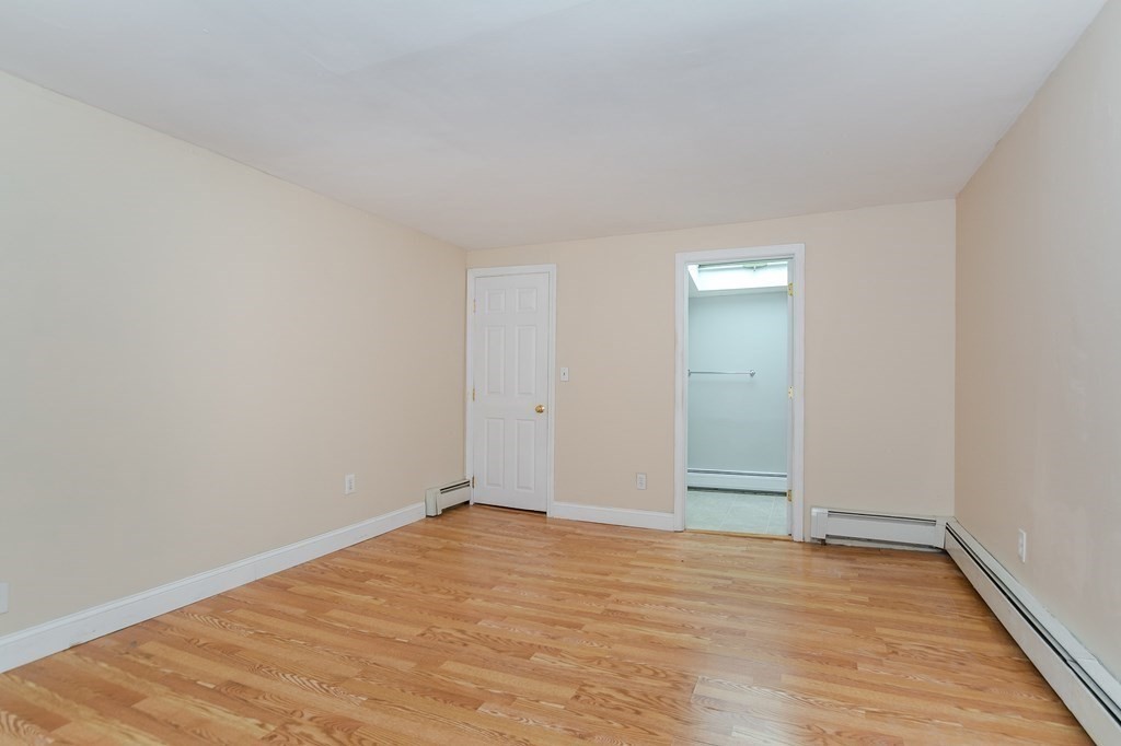 27 West Meadow Road Lowell, MA 01854 - Photo 19 of 32