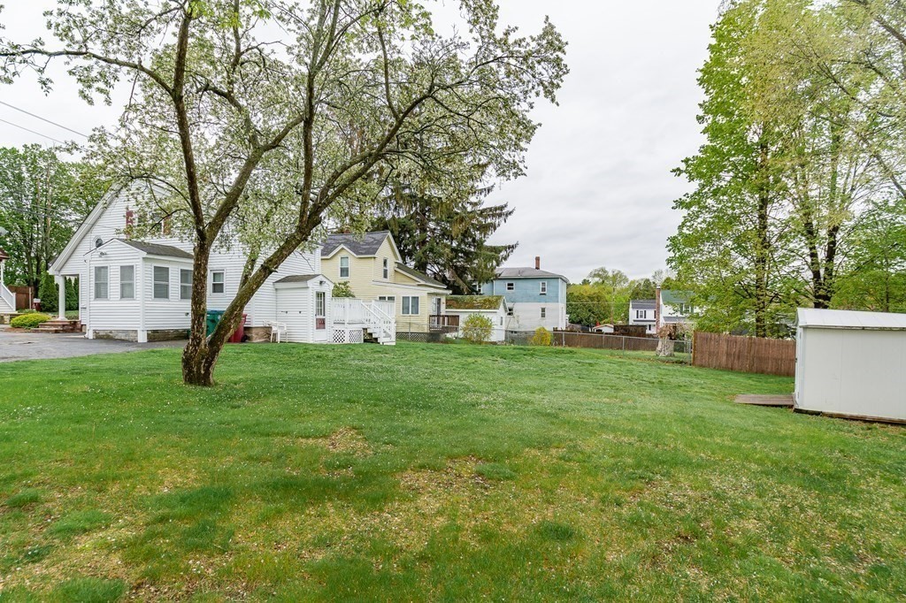 27 West Meadow Road Lowell, MA 01854 - Photo 30 of 32