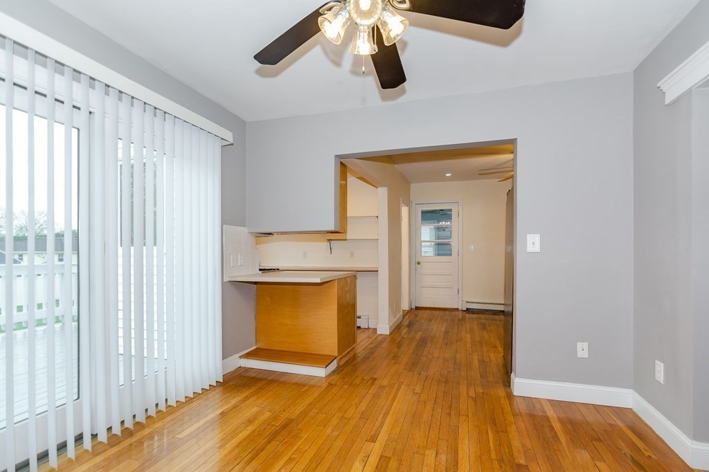 27 West Meadow Road Lowell, MA 01854 - Photo 8 of 32