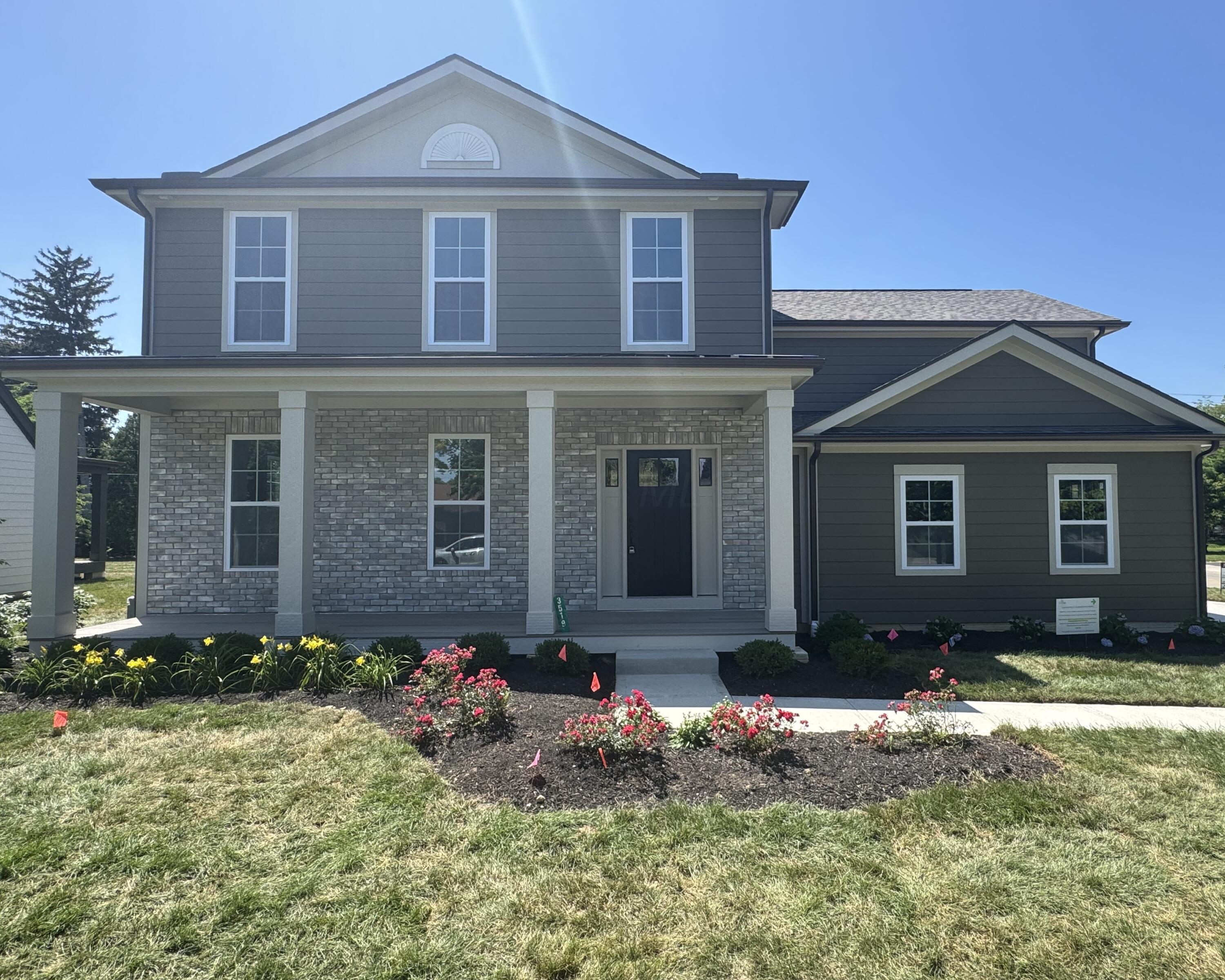 3519 Redding Road Columbus, OH 43221 - Photo 2 of 20 IMG_4906