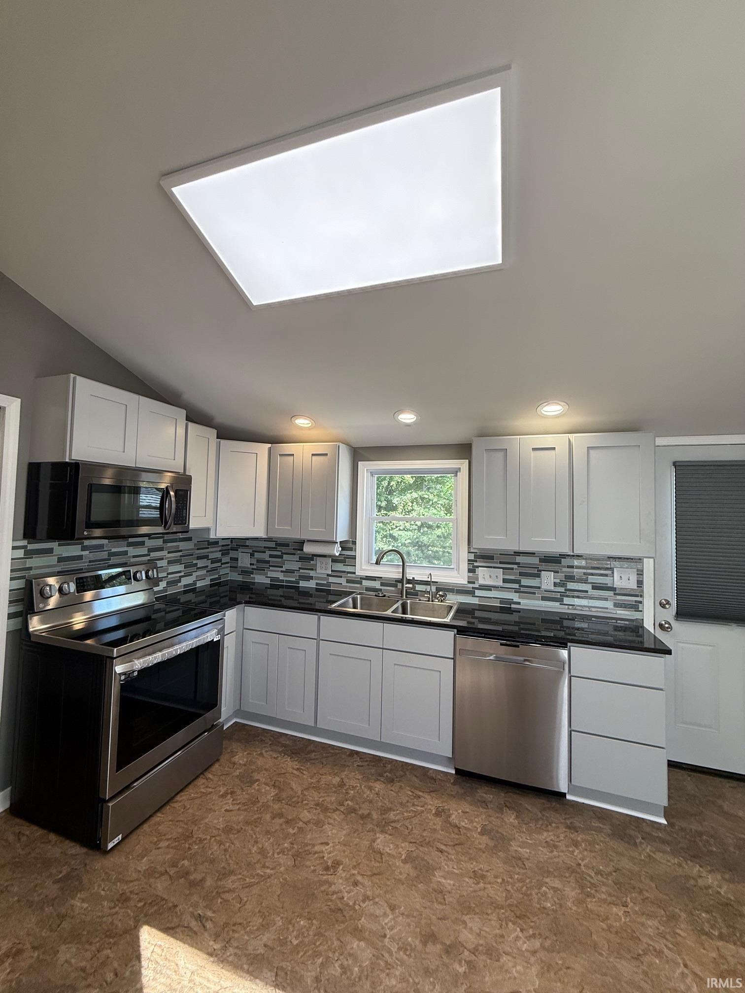 809 Harmony Way Evansville, IN 47720 - Photo 7 of 36