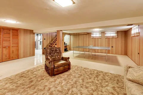 a view of a storage & utility room