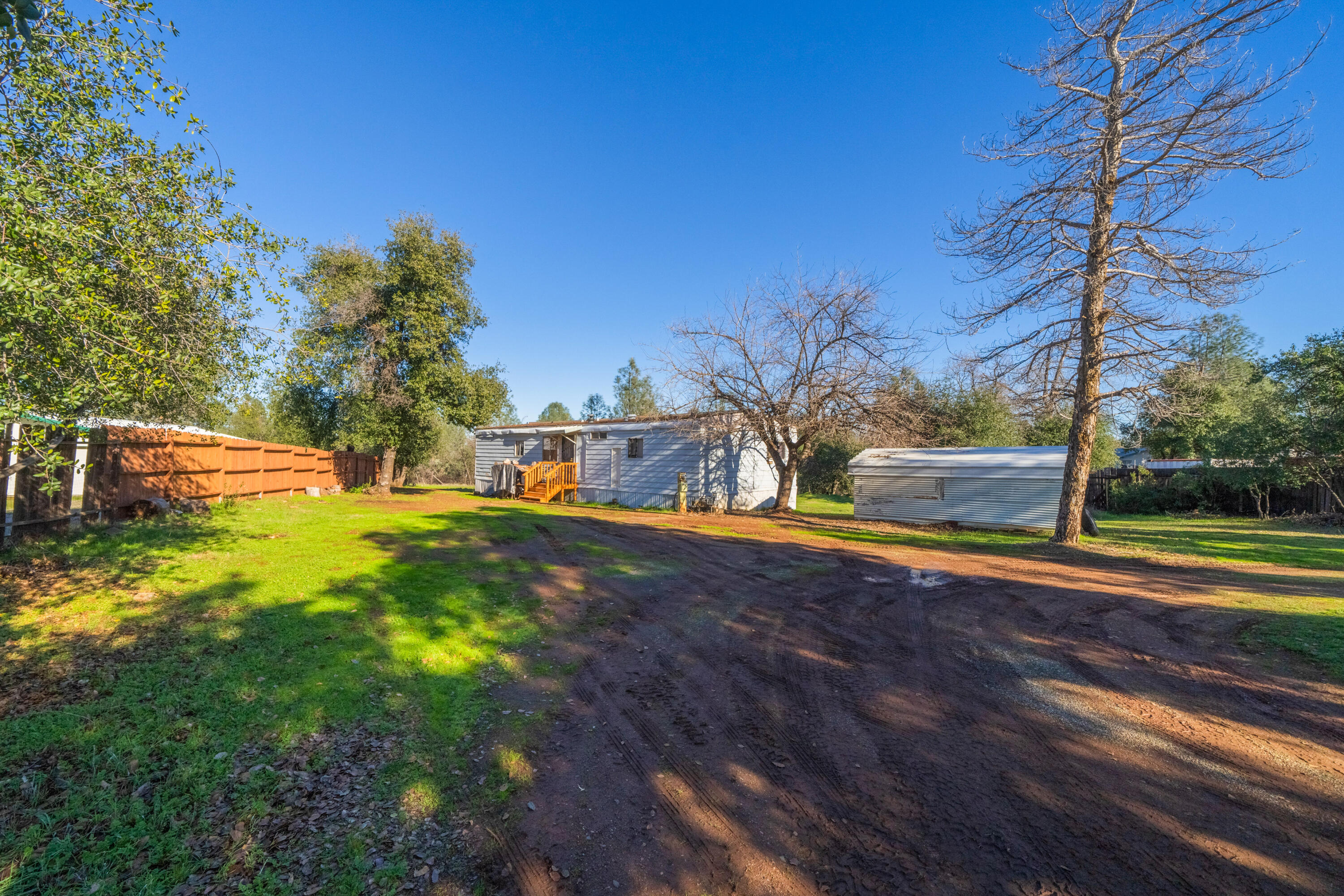 18240 View Point Drive Anderson, CA 96007 - Photo 4 of 47 IMG-04