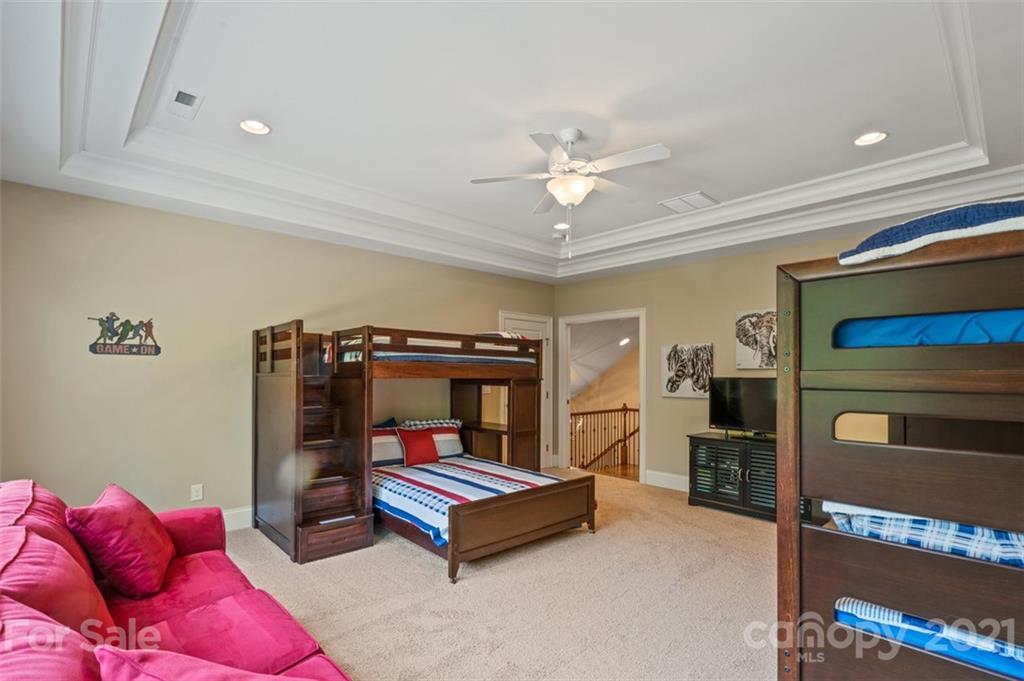 15715 June Washam Road Davidson, NC 28036 - Photo 24 of 45 Gallery Image 24