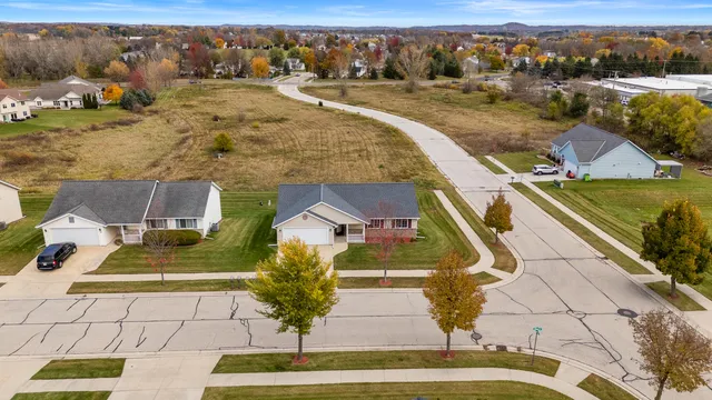 $375,000 | 836 Tower Drive, Hartford, WI 53027