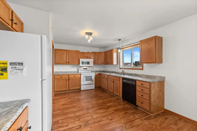 $375,000 | 836 Tower Drive, Hartford, WI 53027