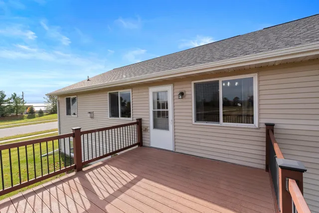 $375,000 | 836 Tower Drive, Hartford, WI 53027
