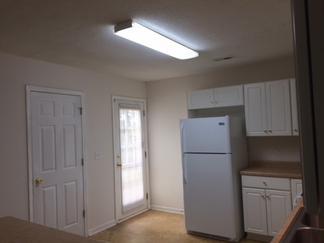 1039 Williams Street Pendleton, SC 29670 - Photo 3 of 17