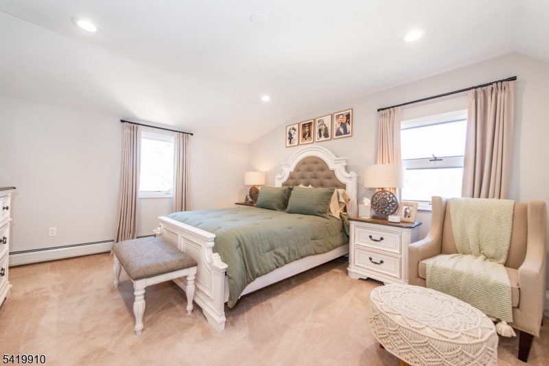 219 Linden Road Wayne, NJ 07470 - Photo 15 of 32