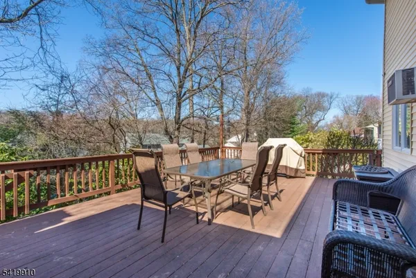 $675,000 | 219 Linden Road, Wayne, NJ 07470