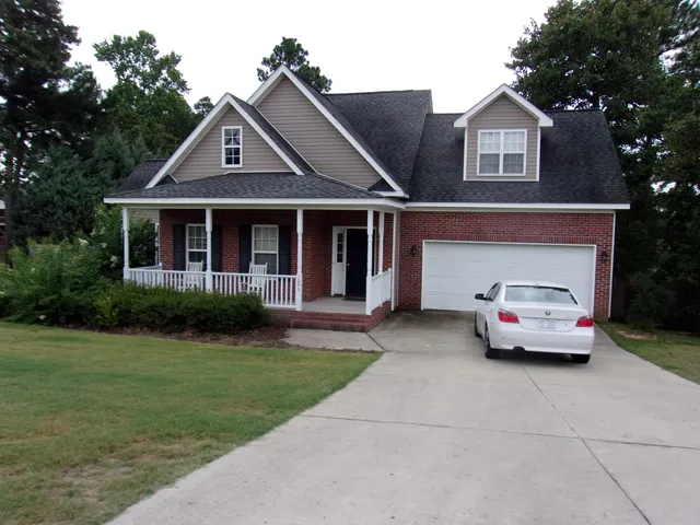 $2,000 | 1095 Magnolia Drive, Aberdeen, NC 28315