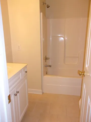 $2,000 | 1095 Magnolia Drive, Aberdeen, NC 28315