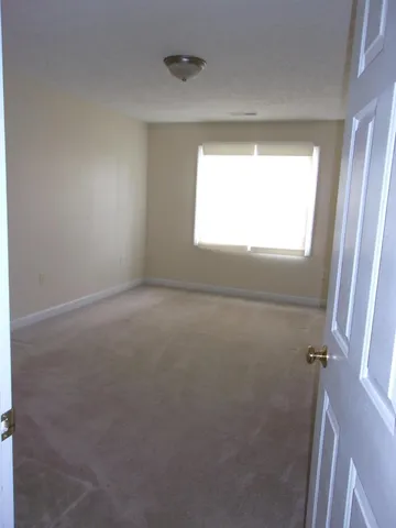 $2,000 | 1095 Magnolia Drive, Aberdeen, NC 28315