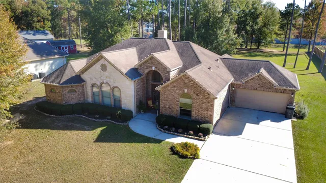 a view of outdoor space yard and patio