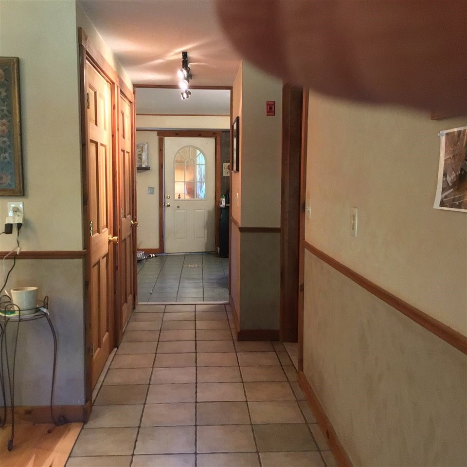 143 Baboosic Lake Road Merrimack, NH 03054 - Photo 3 of 21