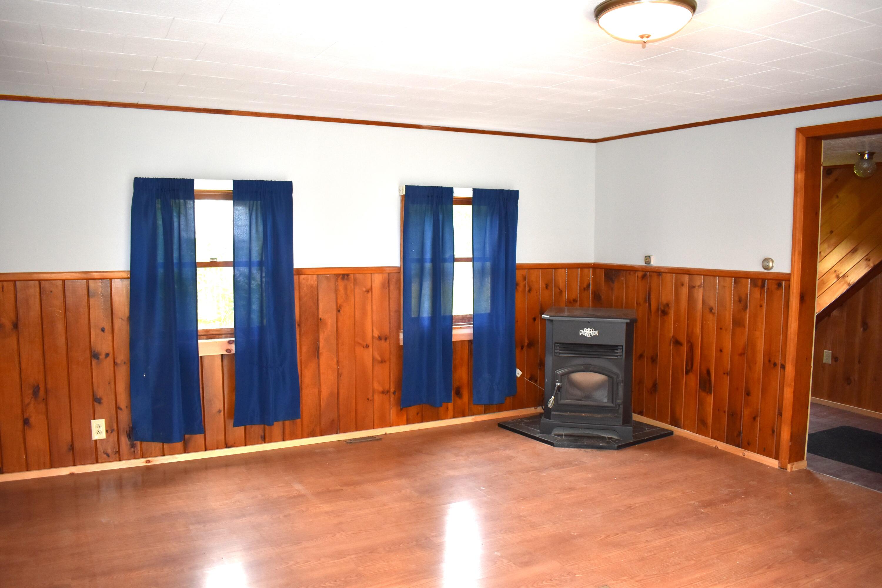 95 Pea Ridge Road Lincoln, ME 04457 - Photo 8 of 17 DSC_0271