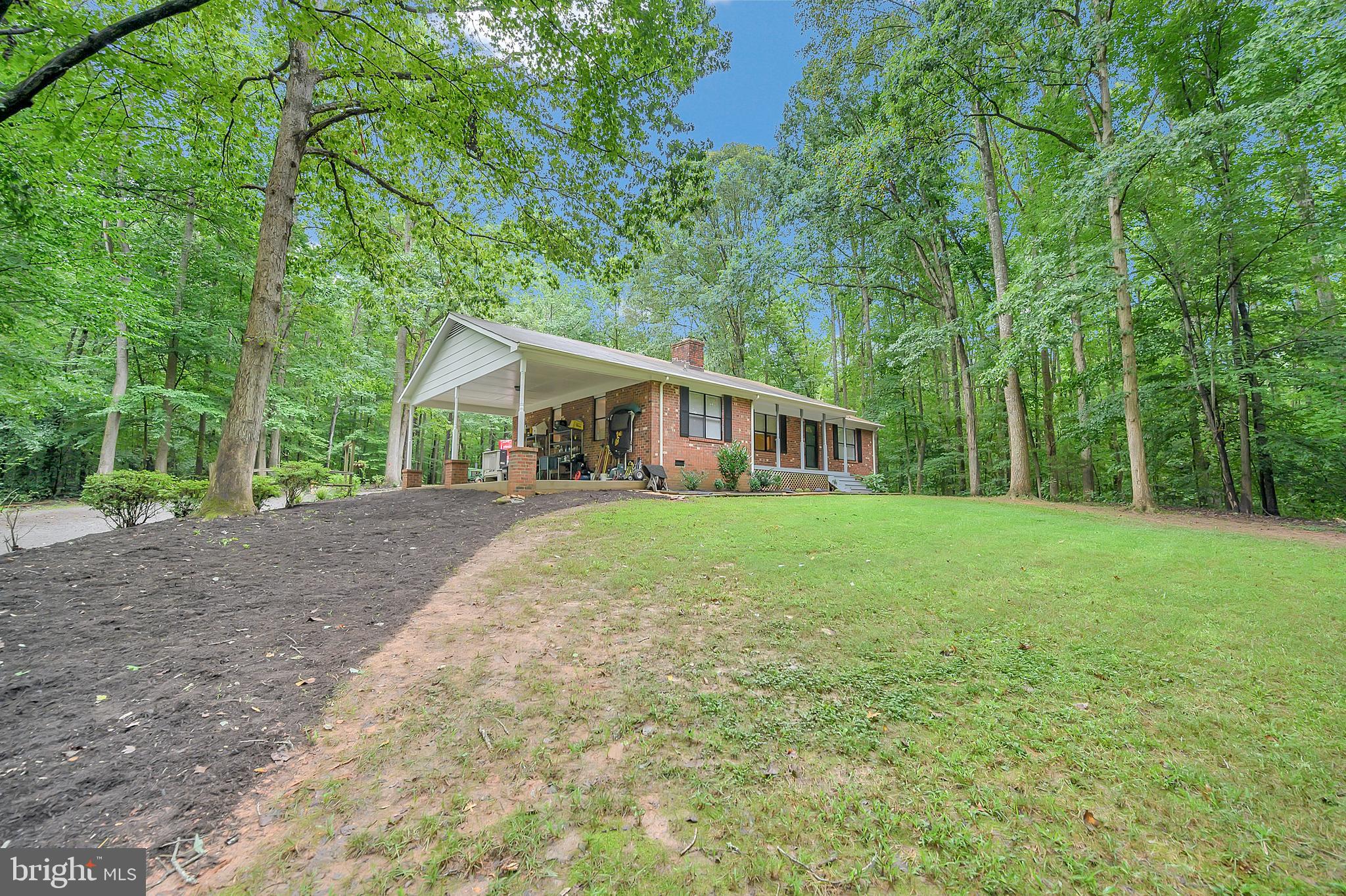 3603 Burton Road Bumpass, VA 23024 - Photo 36 of 44 Carport