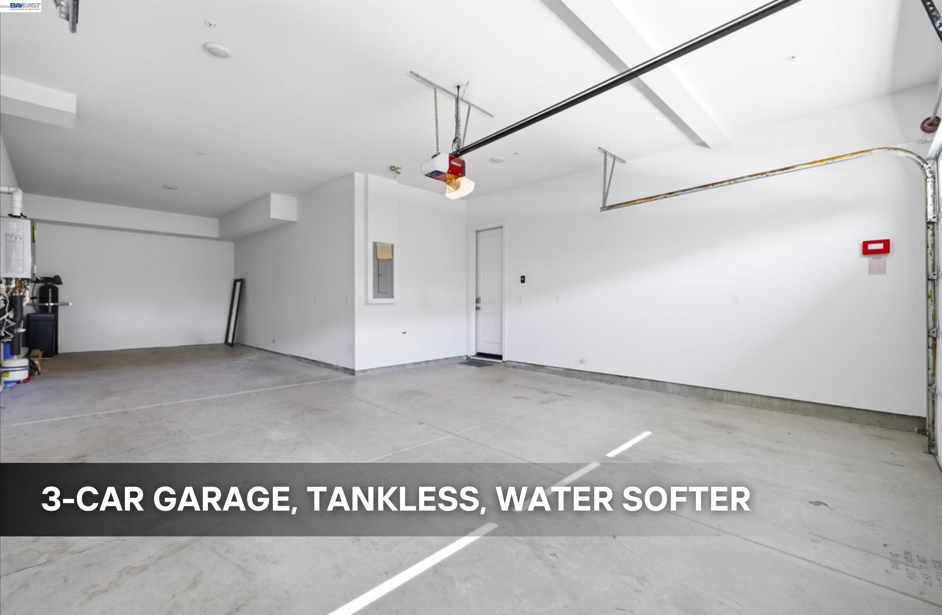 39438 Humpback Whale Road Newark, CA 94560 - Photo 43 of 51 a view of a big room