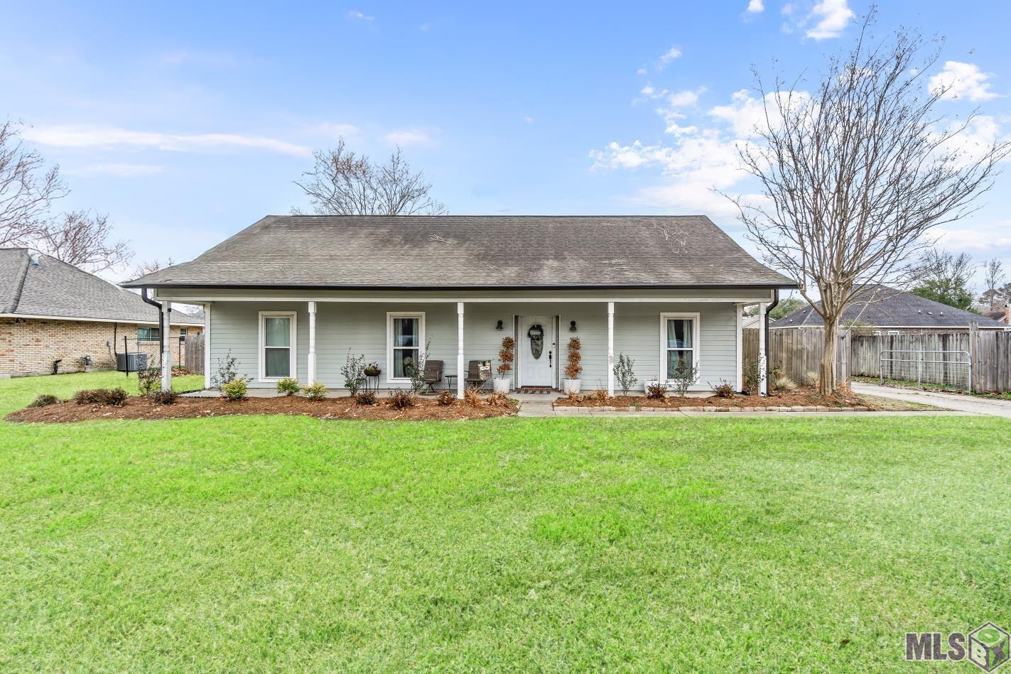 11425 Hooper Road Baton Rouge, LA 70818 - Photo 2 of 17