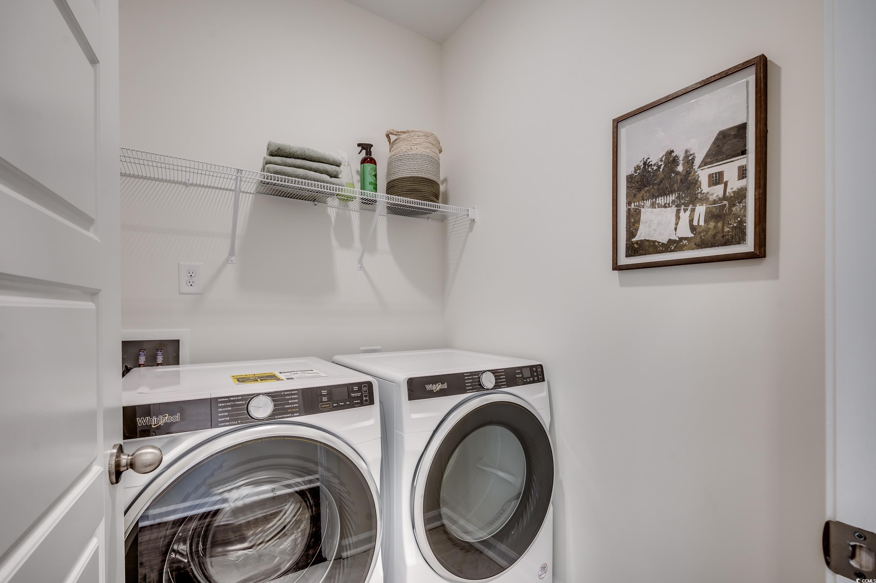 4009 Braid Court Myrtle Beach, SC 29588 - Photo 11 of 19 Laundry area with washing machine and dryer