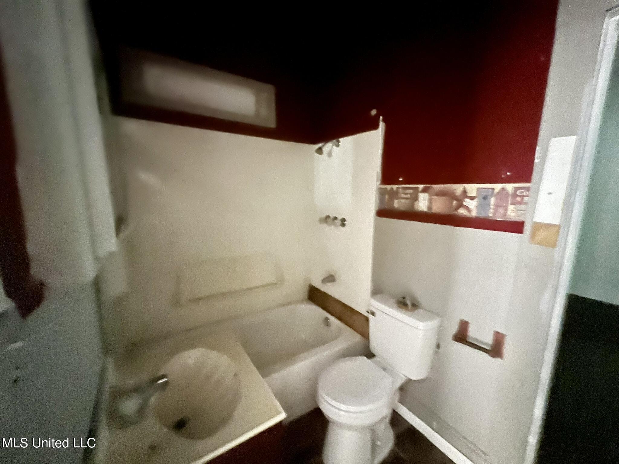 205 North Victoria Avenue Cleveland, MS 38732 - Photo 8 of 15 IMG_0647